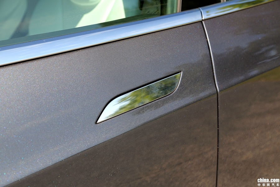 Model S 2017款 改款 100D 外观