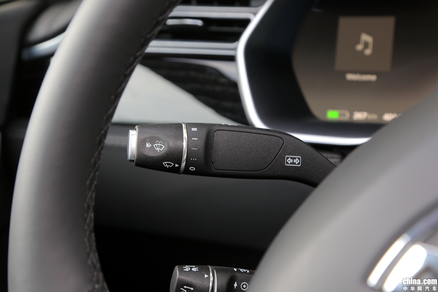 Model S 2017款 改款 100D 内饰