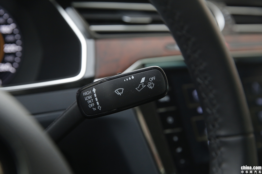 迈腾  2018款 380TSI DSG 旗舰型 内饰