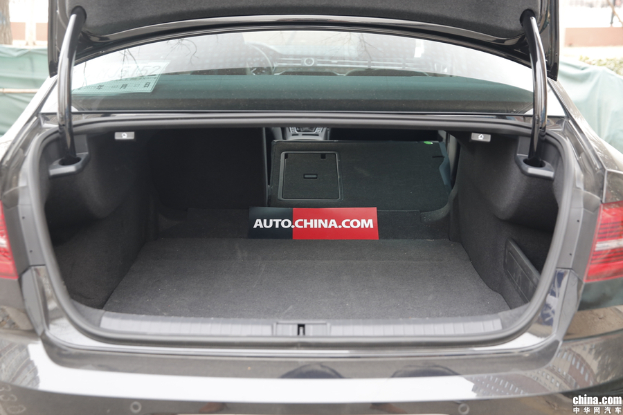 迈腾  2018款 380TSI DSG 旗舰型 空间