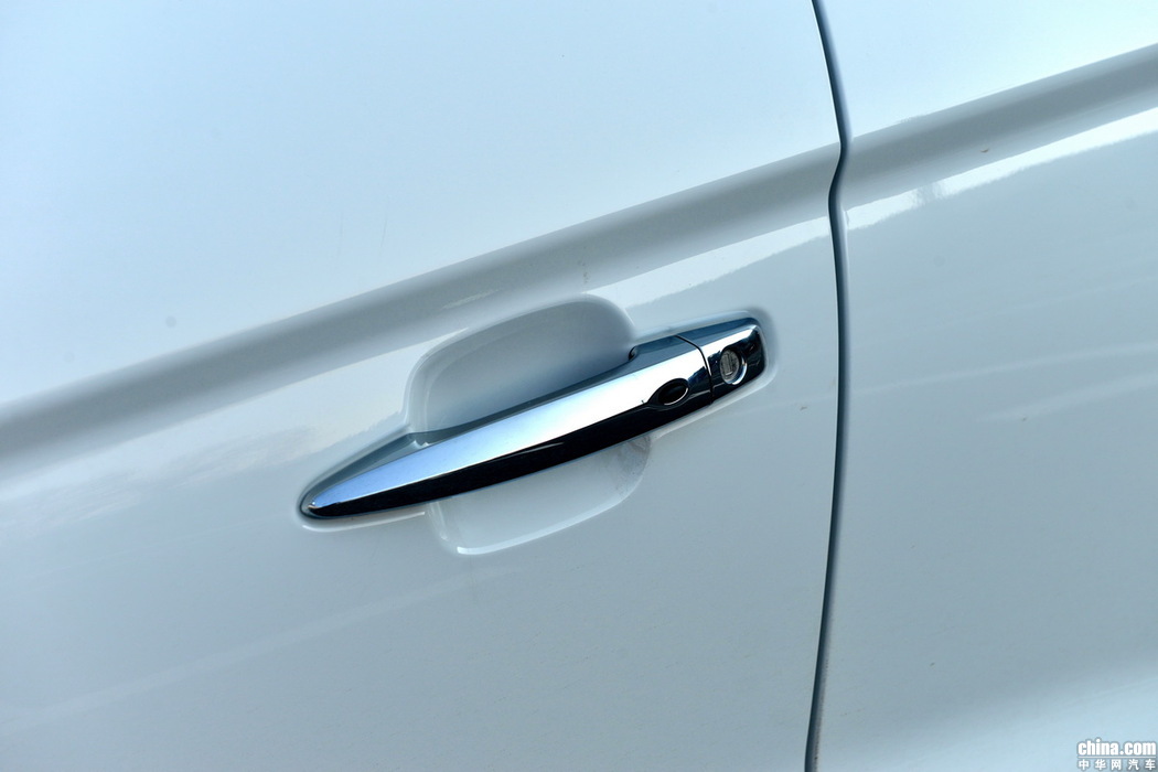 S4 2019款 1.5T CVT探索型 外观