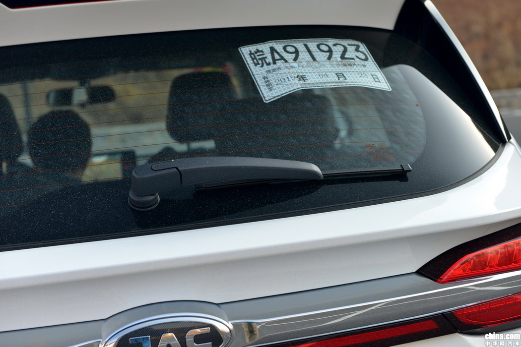 S4 2019款 1.5T CVT探索型 外观