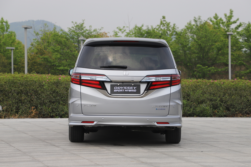 奥德赛 2019款 2.0L 锐·至尊版 外观