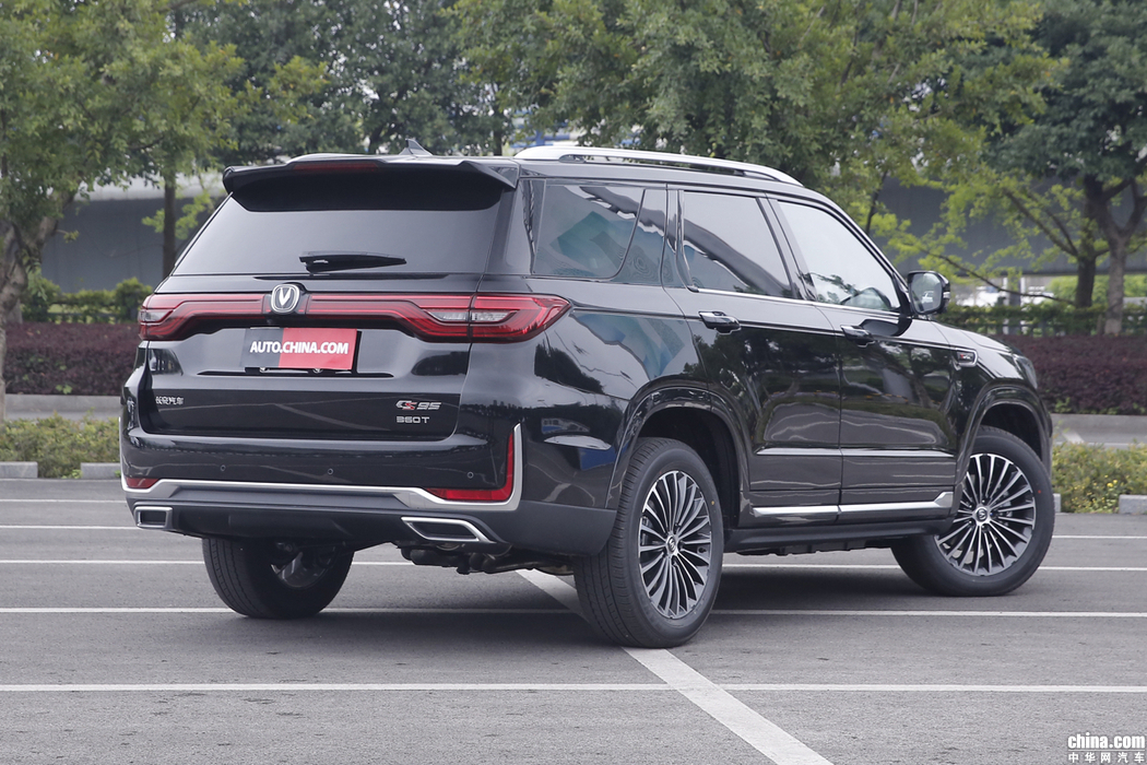 长安CS95 2019款 2.0T 两驱尊贵型 外观