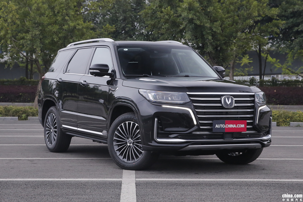 长安CS95 2019款 2.0T 两驱尊贵型 外观