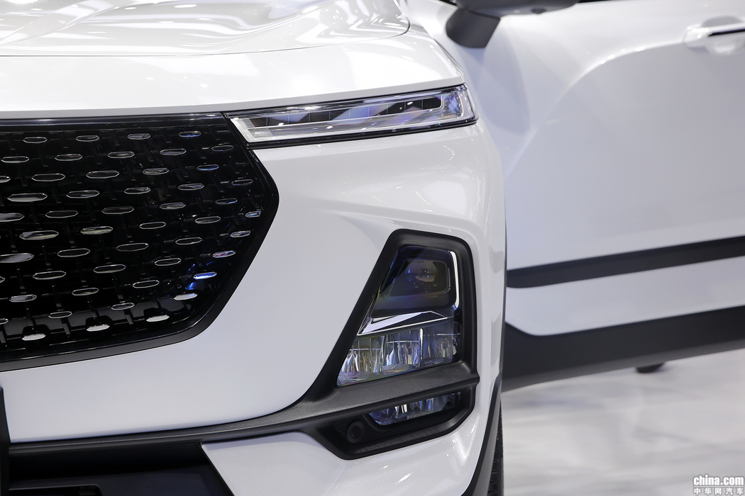 宝骏RS-5 2019款 1.5T 超级互联手动版 外观