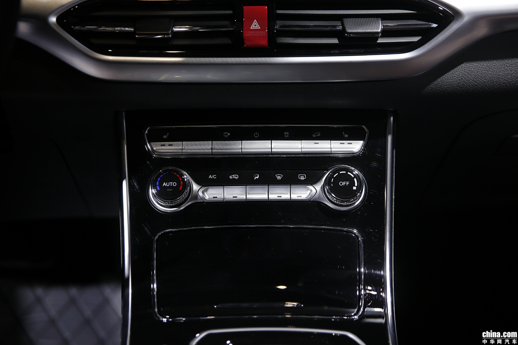 大乘G60S 2019款 1.5T 自动豪华型 内饰