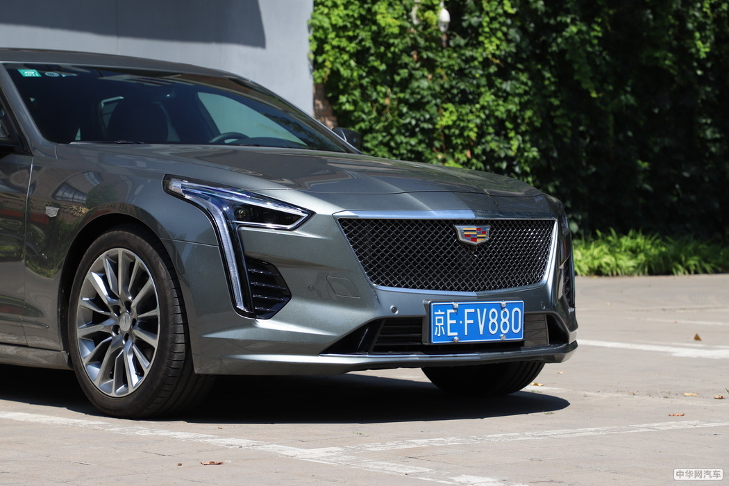 凯迪拉克CT6 2019款 28T 领先运动型 外观