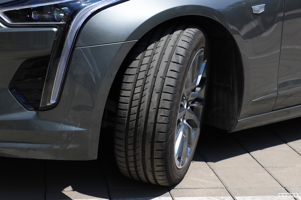 凯迪拉克CT6 2019款 28T 领先运动型 外观