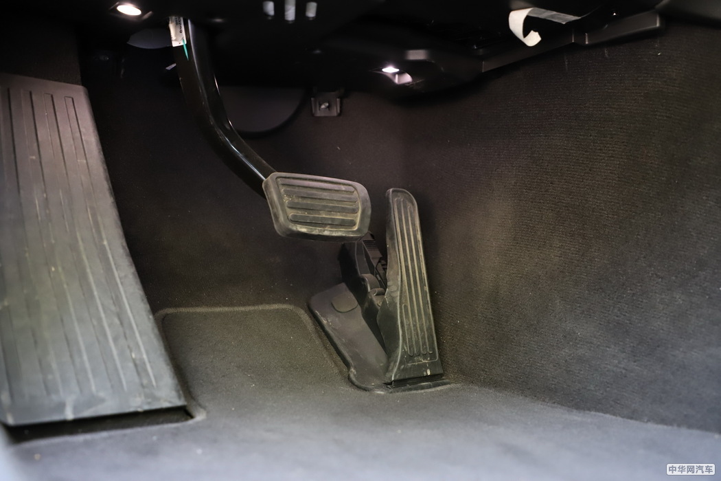 凯迪拉克CT6 2019款 28T 领先运动型 内饰