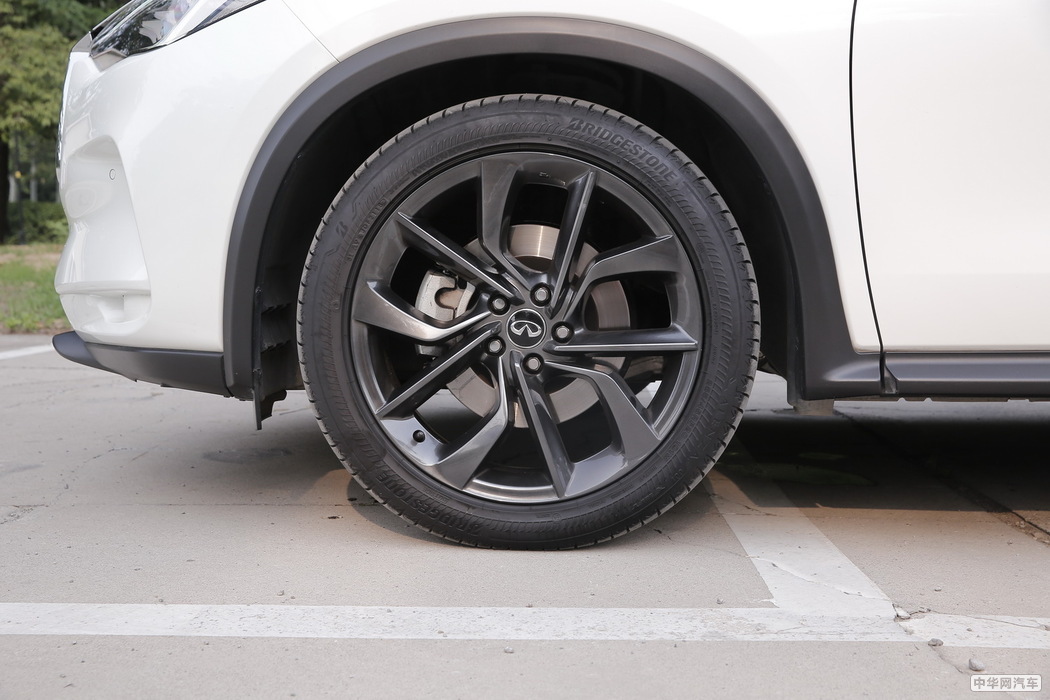 英菲尼迪QX50 2018款 2.0T 四驱旗舰 外观