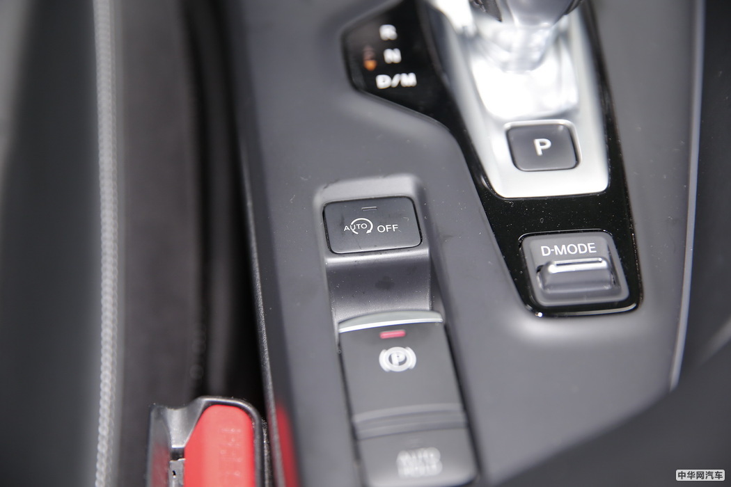 英菲尼迪QX50 2018款 2.0T 四驱旗舰 内饰