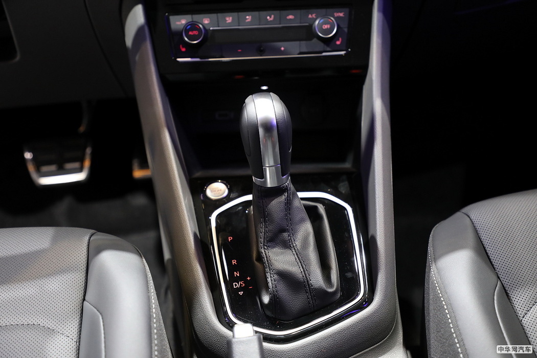 捷达VS5 2019款 280TSI 自动荣耀型 组图