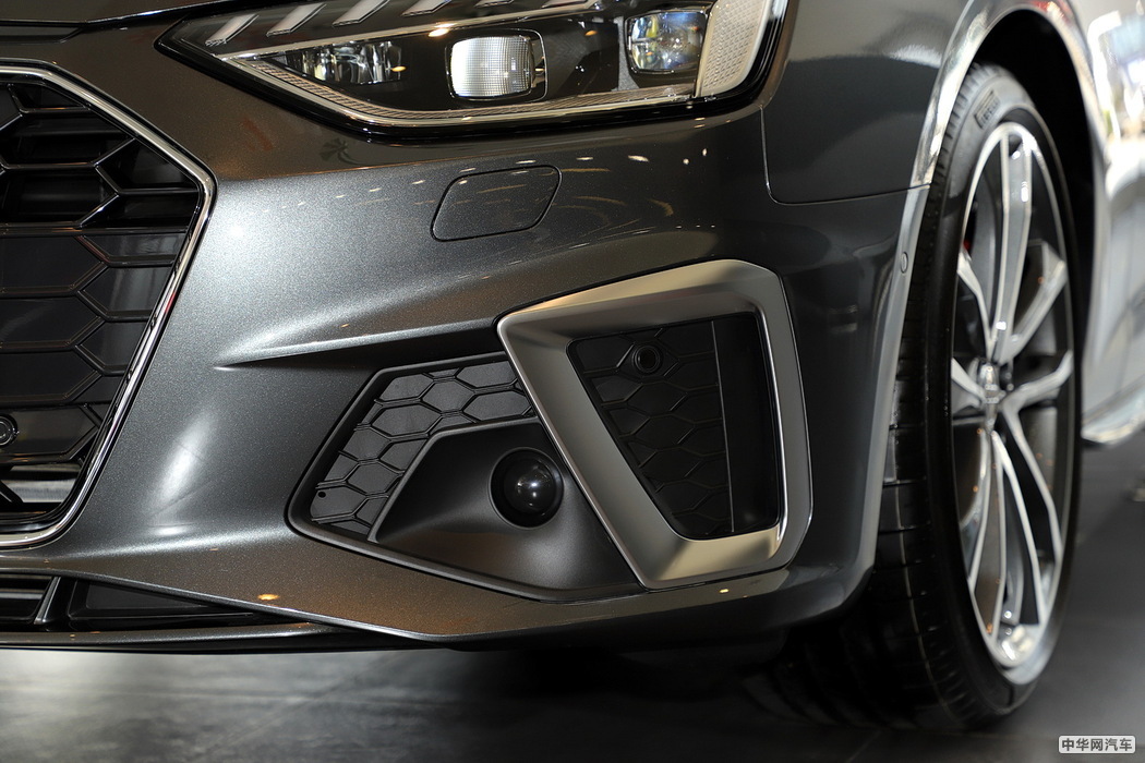 奥迪A4L 2020款 45 TFSI quattro 臻选动感型 组图