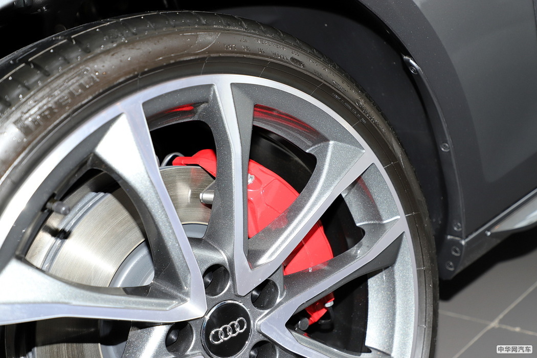 奥迪A4L 2020款 45 TFSI quattro 臻选动感型 组图