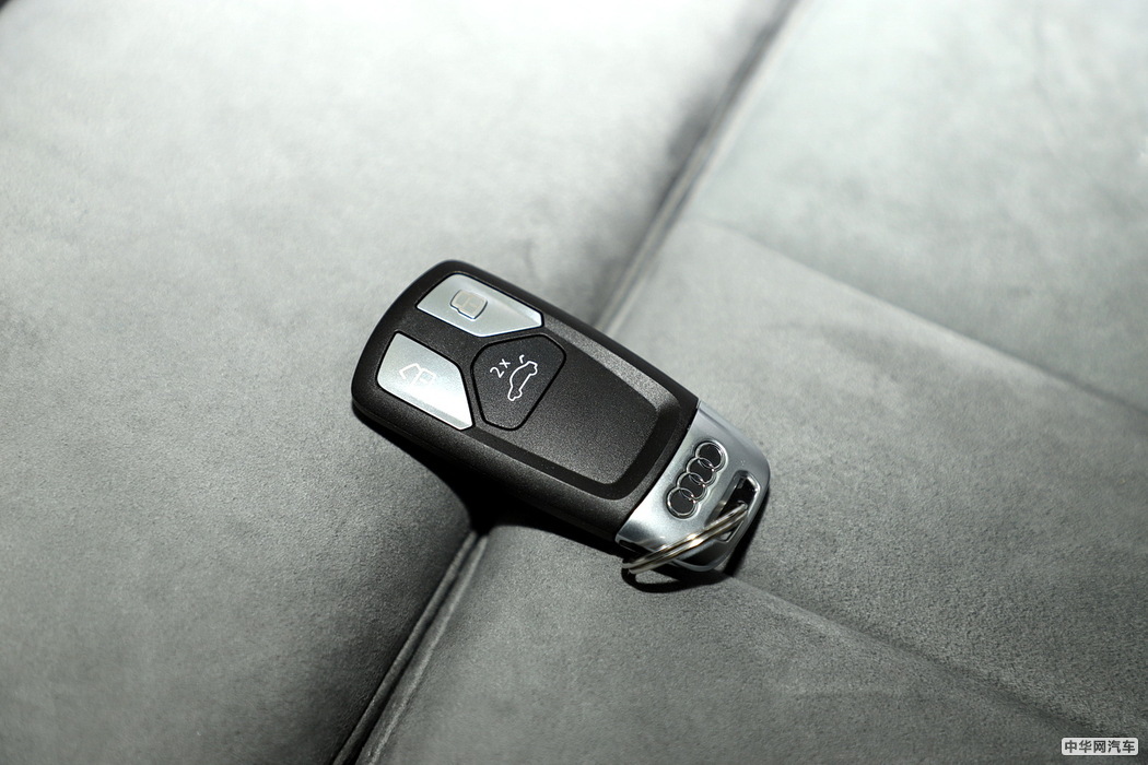 奥迪A4L 2020款 45 TFSI quattro 臻选动感型 组图