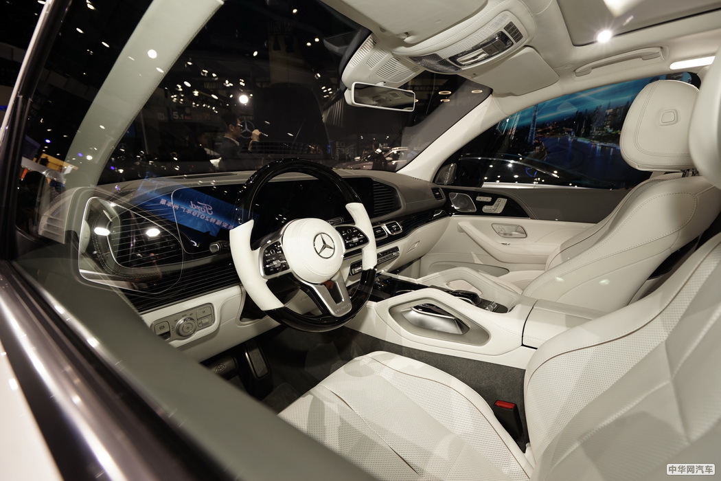奔驰GLS 2020款 GLS 450 4MATIC豪华型 组图
