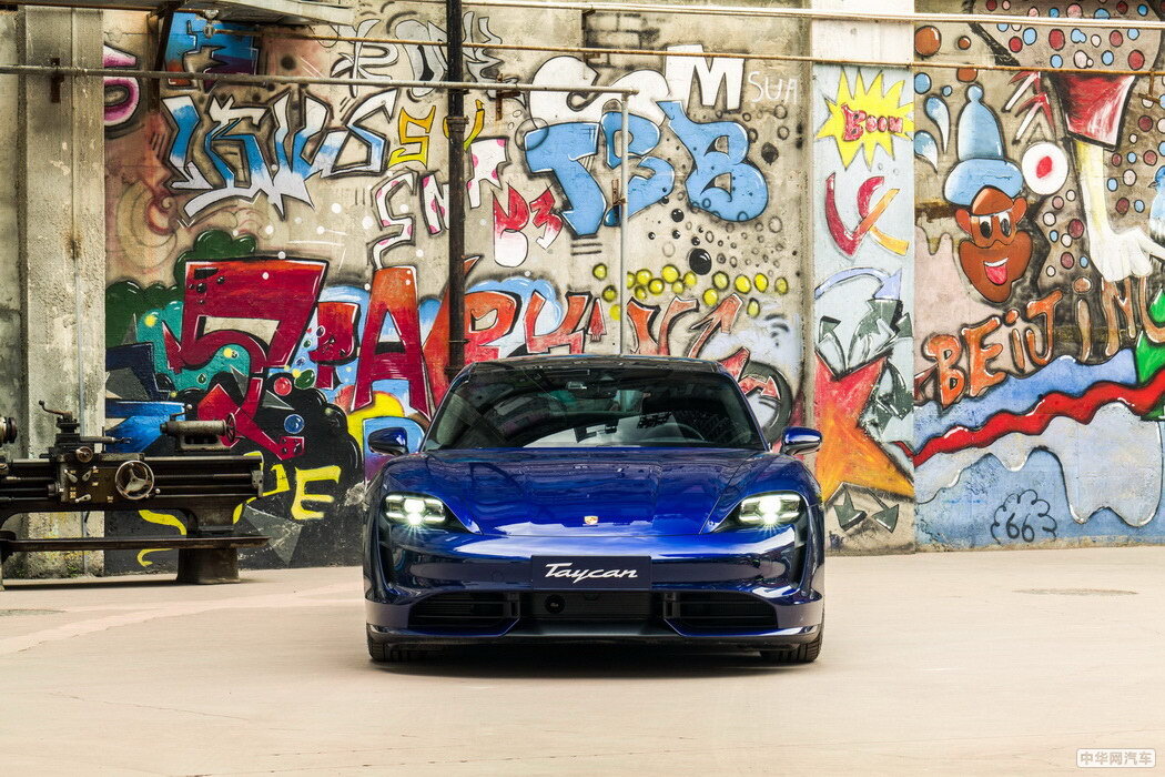 Taycan 2019款 Taycan Turbo S 组图