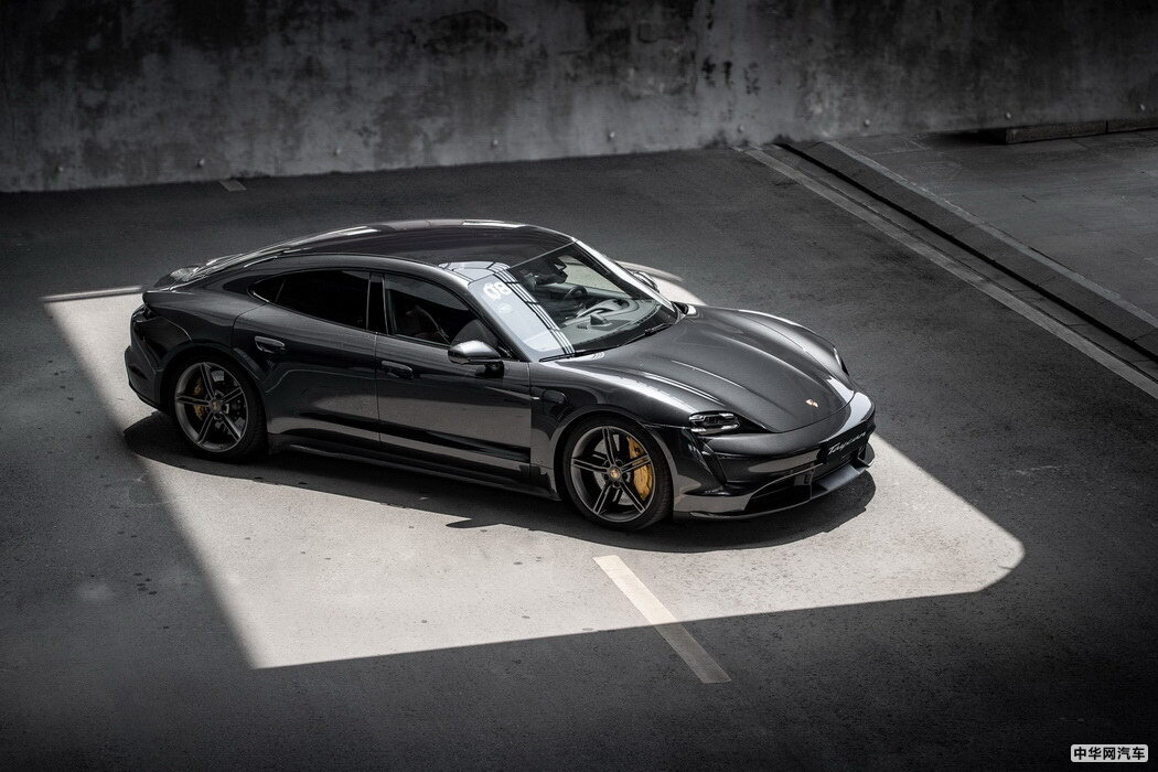 Taycan 2019款 Taycan Turbo S 组图