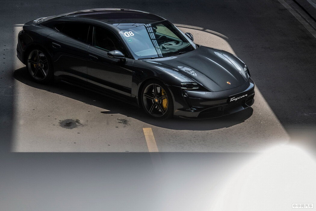 Taycan 2019款 Taycan Turbo S 组图