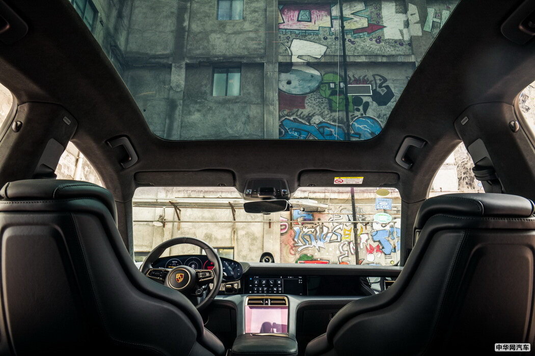 Taycan 2019款 Taycan Turbo S 组图
