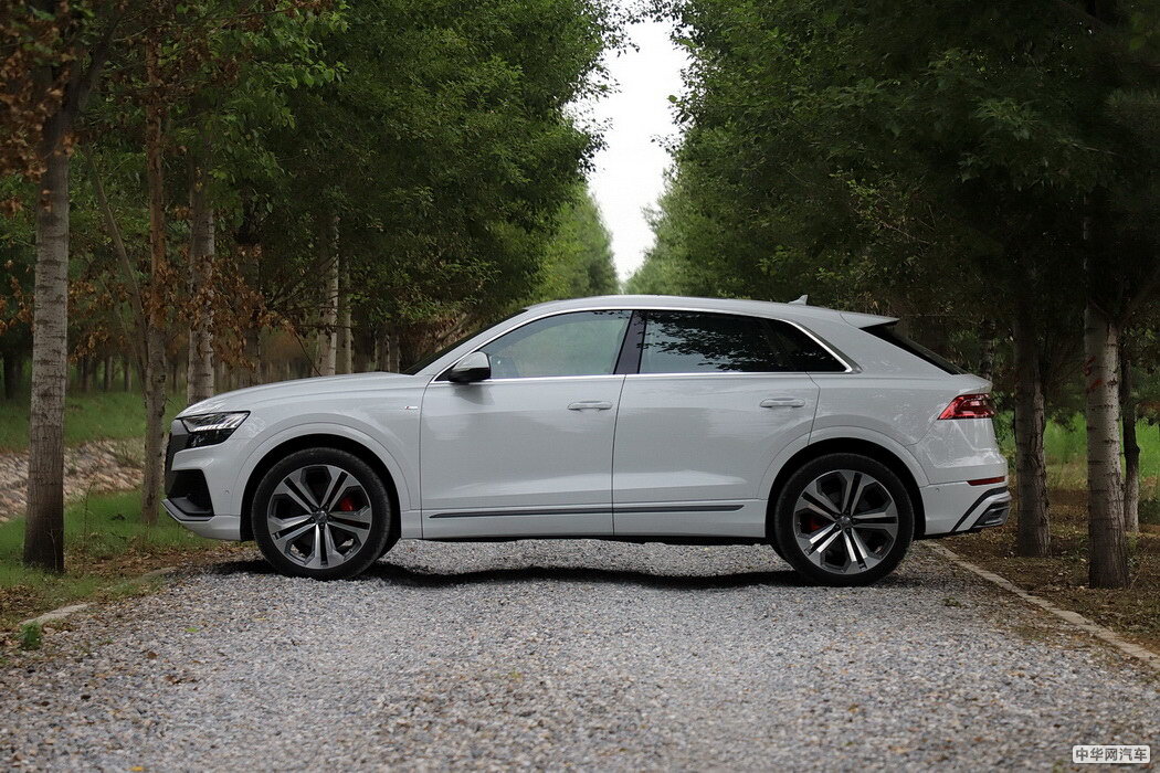 奥迪Q8 2019款 55 TFSI 尊享动感型 组图