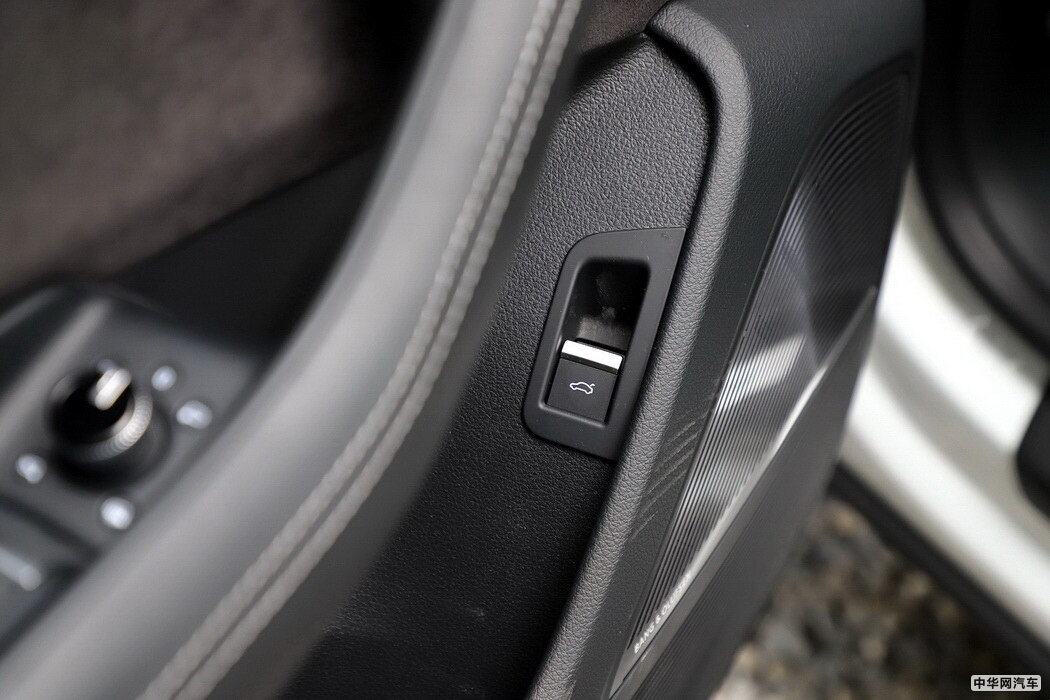 奥迪Q8 2019款 55 TFSI 尊享动感型 组图