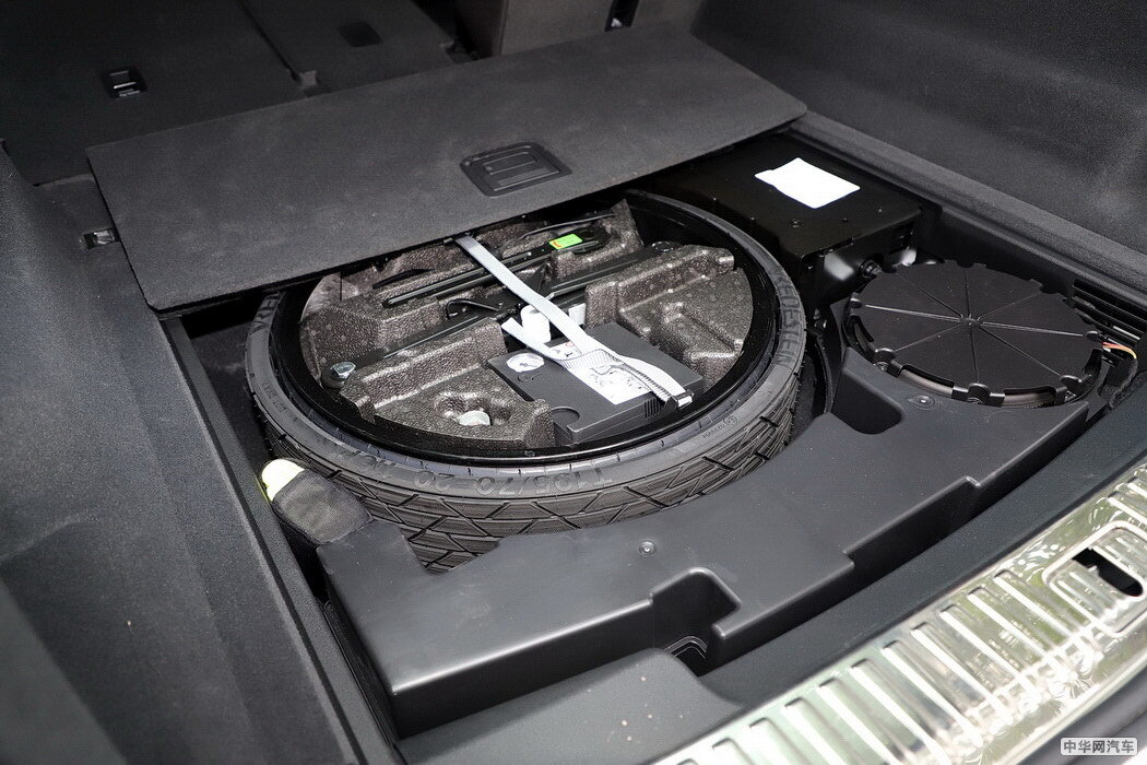 奥迪Q8 2019款 55 TFSI 尊享动感型 组图