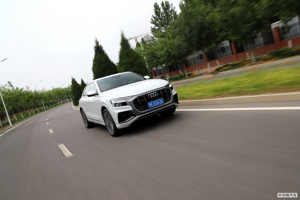 奥迪Q8 2019款 55 TFSI 尊享动感型 组图