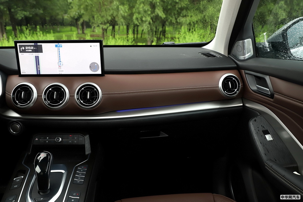 WEY VV6 2021款 2.0T 四驱智驭+ 其他
