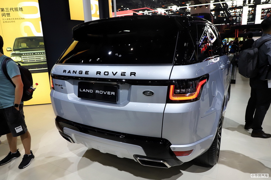 揽胜运动版 2021款 3.0 L6 HST 组图