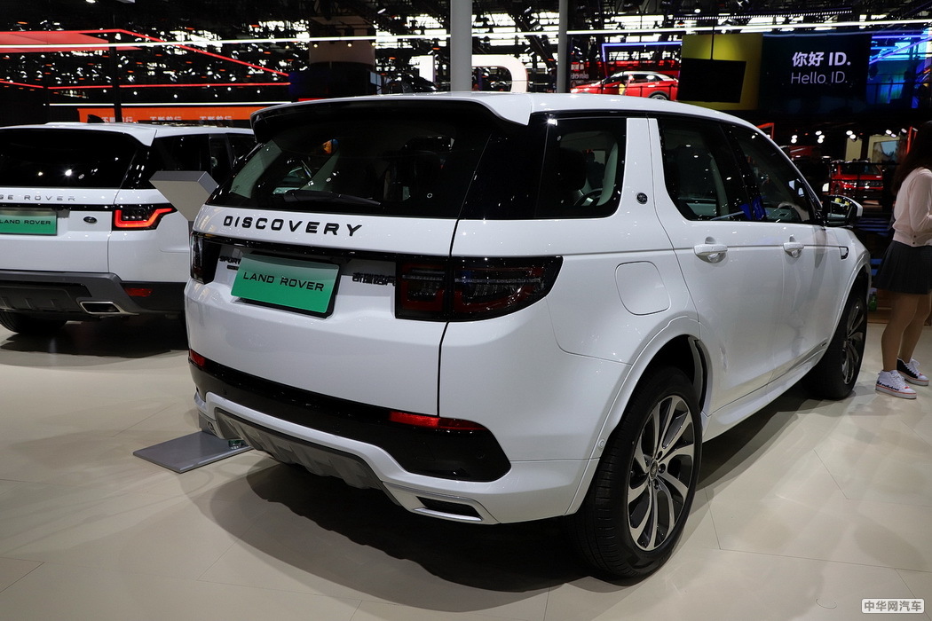 发现运动版新能源 2021款 P300e 性能科技版免税 组图