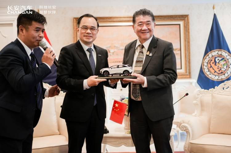 “产品出海”转向“品牌出海”，长安汽车跃迁“中国汽车出海4.0时代”