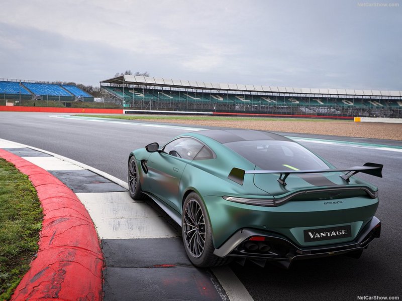 四季度交付 Vantage F1特别版国内售198.80万起