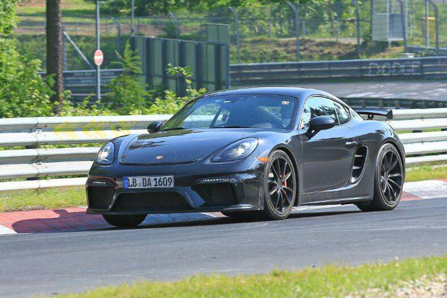 大尺寸尾翼更抢眼 保时捷718 Cayman GT4谍照